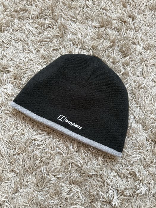Czapka berghaus zima
