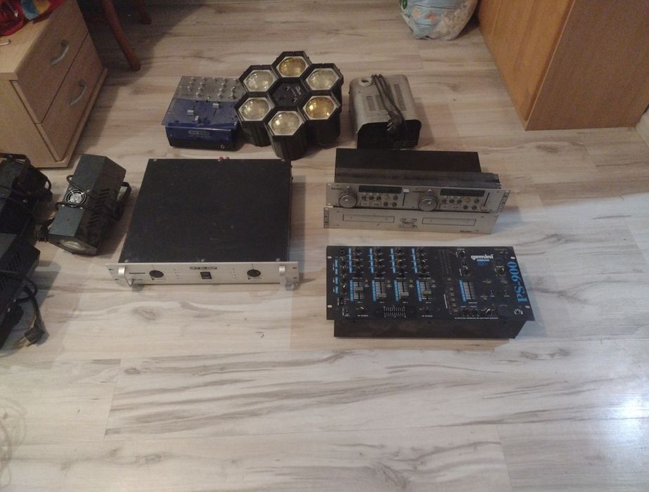 Sprzedam sprzęt DJ