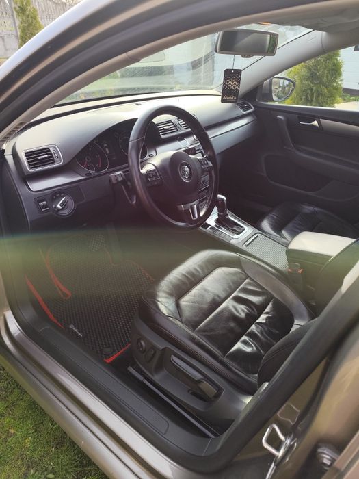 Volkswagen Passat 2011