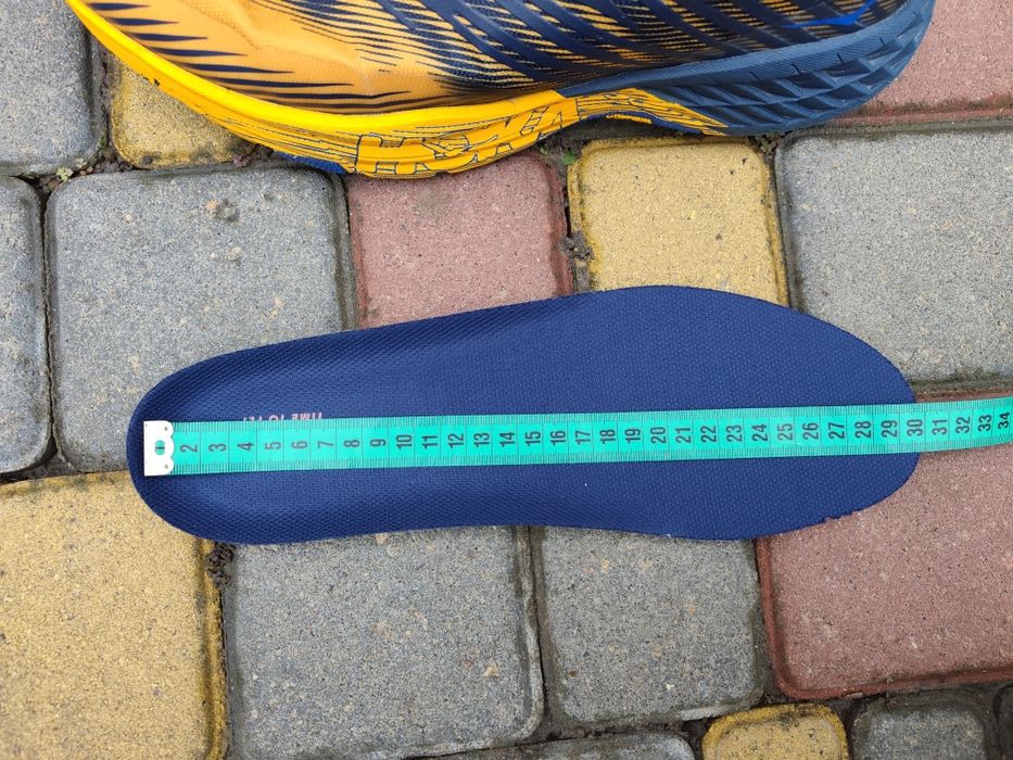 Кроссовки Hoka Speedgoat 4  46 / 47