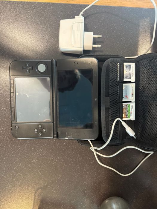 Nintendo 3DS XL Niebieski + Mario Kart 7 + Spider-Man + Etui