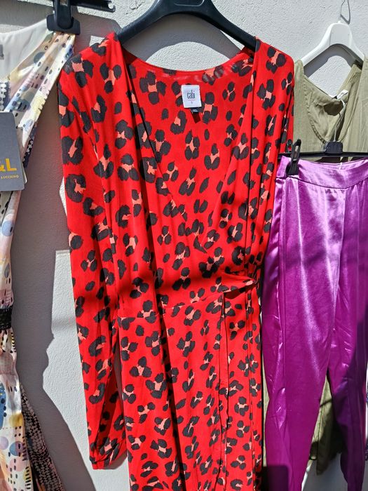 Lote de roupa nova