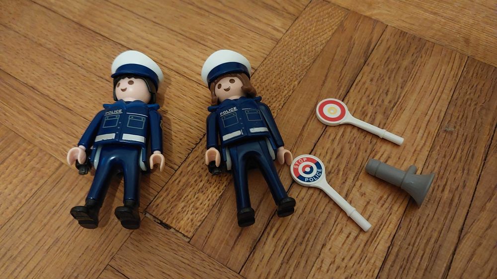 służby - strażak i policjanci Playmobil
