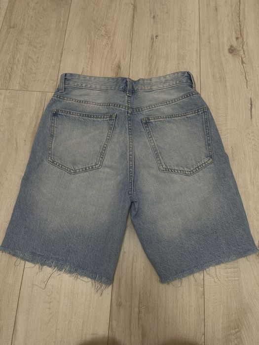 голубі шорти bershka