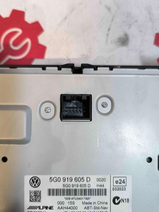 Display / Ecrã de Informações VW GOLF VII 1.6 TDI (66 kW / 90 cv) [04.2013 - 07.2018]