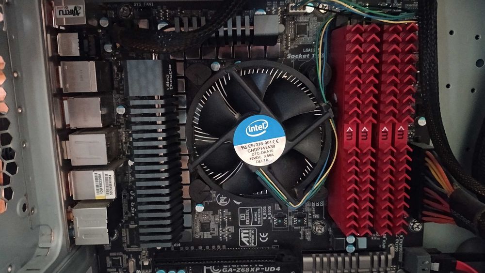 Материнська плата, Gigabyte GA-Z68XP-UD4, Intel Core i7-2600k, 16Gb