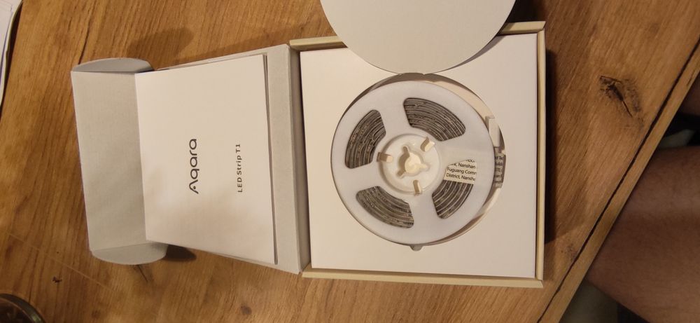 Zestaw Aqara Czujnik Obecności FP2, taśma LED Strip T1 , Hub M100