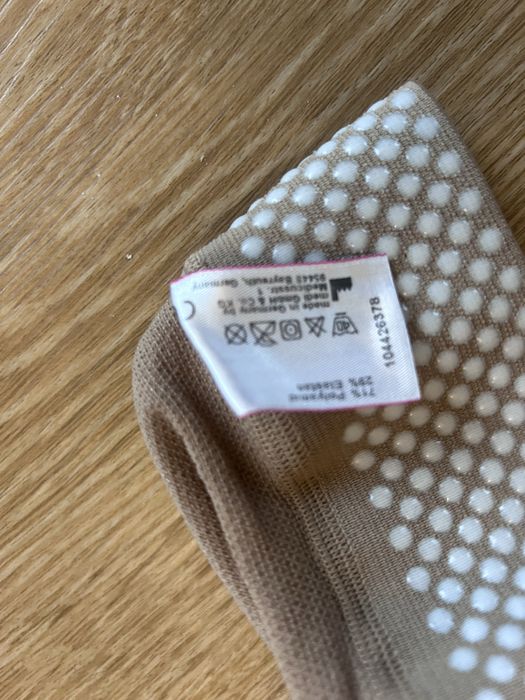 Meias de  compressão, homem e senhora