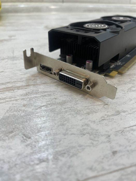 Відеокарта MSI Radeon RX 550 2GB