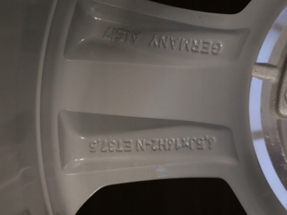 Ford ka+ felgi aluminiowe 16 oryginalne