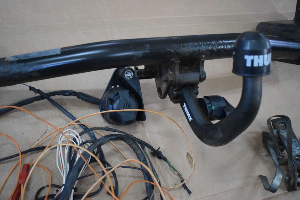 hak holowniczy wypinany moduł instalacja JOURNEY FIAT FREEMONT 11R.