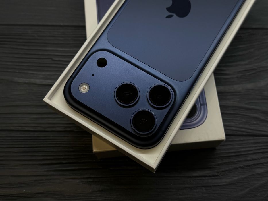 iPhone 17 Pro 256gb Deep Blue фізична Sim Магазин Гарантія
