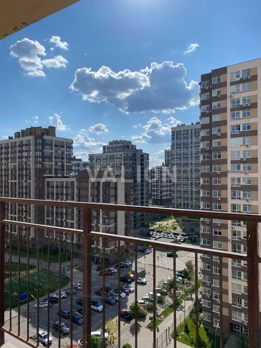 Без % Продаж 2к. квартири, 67кв.м, Варшавський мікрорайон, Виноградарь