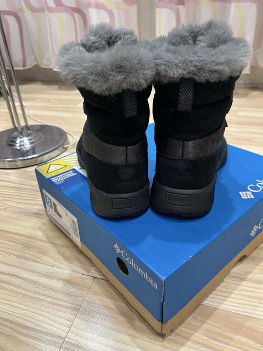 Ботінки Colambua зимові жіночі  орігінал