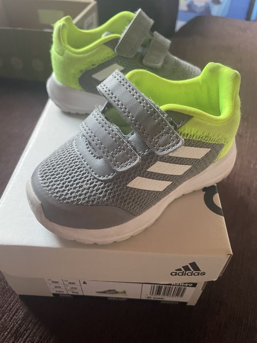 Calçado sapato tenis bebe infantil criança