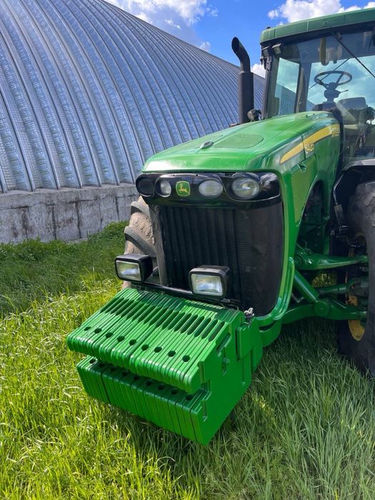 трактор John Deere 8420