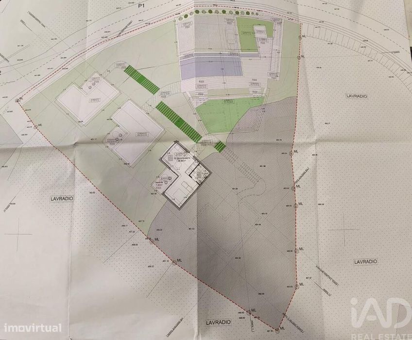 Terreno para construção em Louredo