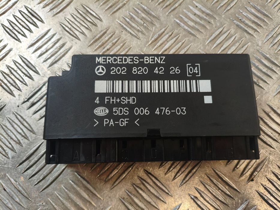 Moduł Komfortu Mercedes W202 C180 202 820 42 26