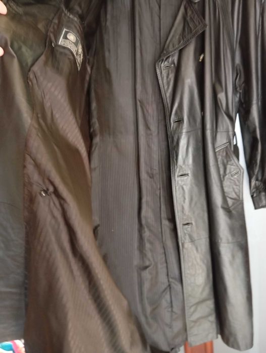 Плащ чоловічий довгий,теляча шкіра 5×5,розм.52,Euro Mod Studio Brisant