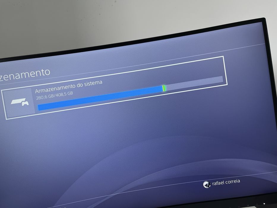 PS4 + comando original + 3 jogos