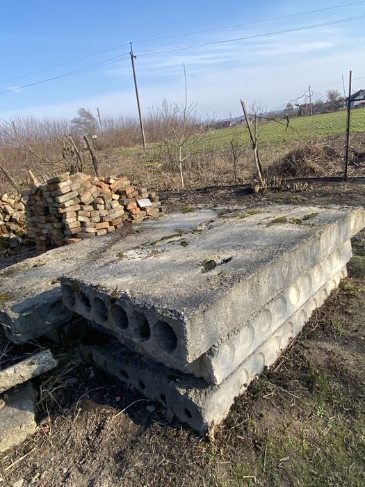 Бетонні плити