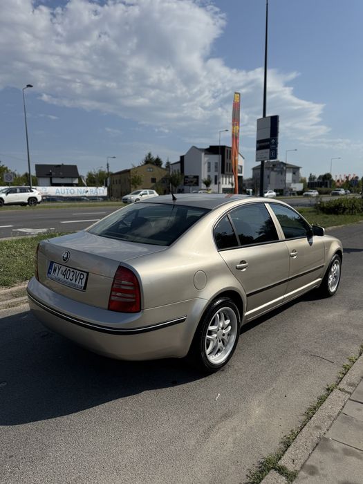Skoda Superb 1.8T / manual /klima