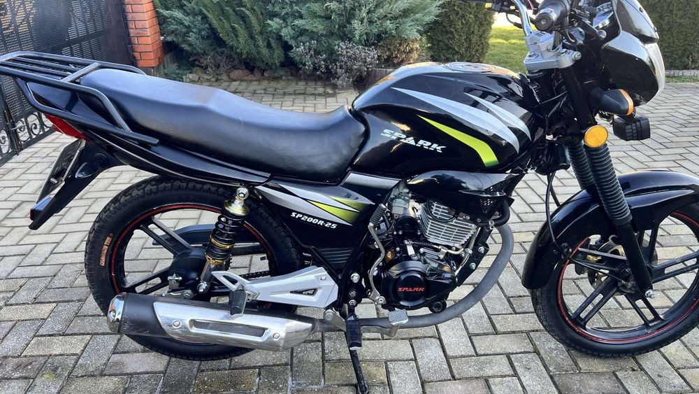 Продам мотоцикал у ідеальному стані  обєм 200 кубів.