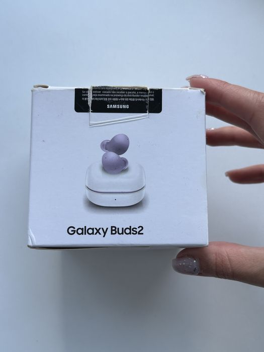 Нові Навушники Galaxy Buds 2