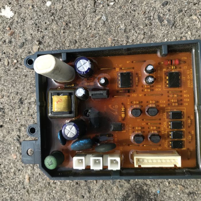 Пральна машинка Samsung WF7522S8R на запчастини