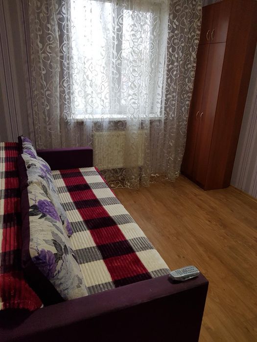 Здає власник 2 кім будинок,все окремо,тільки 3 етаж,світло є