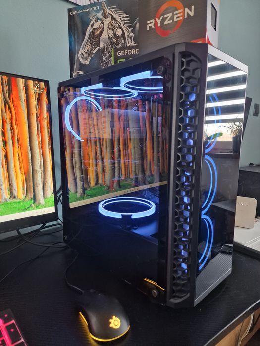 Mocny komputer Gamingowy Nowy Rtx 5050/Ryzen 5 5600 /16GB RAM