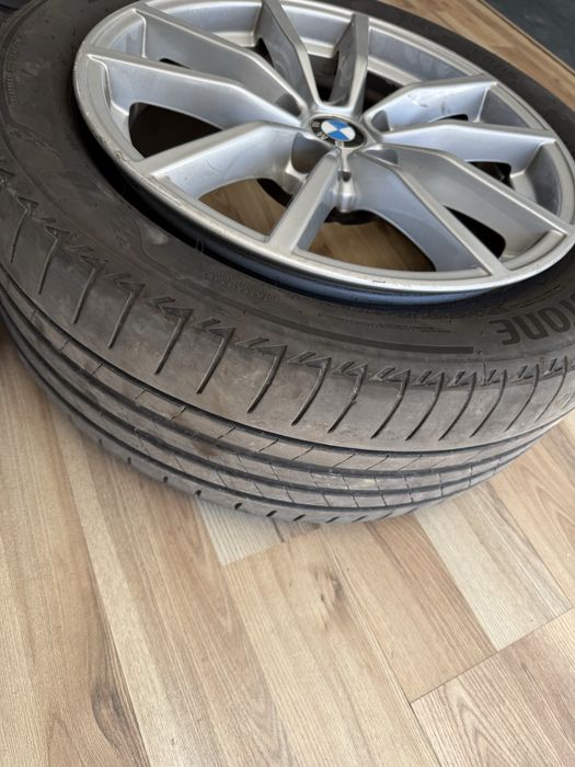 Jantes e Pneus 17’ BMW