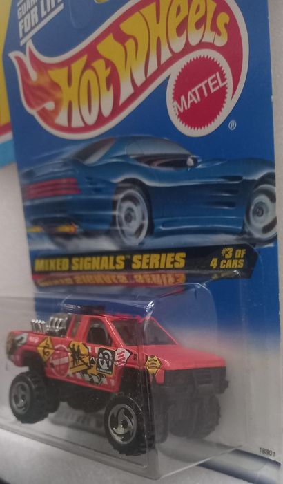 Nissan truck hot wheels