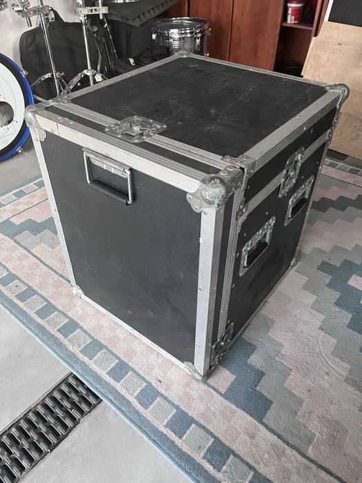 Case rack 19” skrzynia