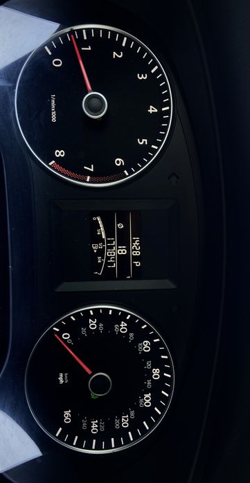 Volkswagen Jetta 1.8 турбо бензин