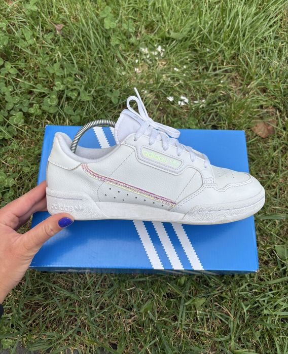 Buty Adidas Continental 37,5