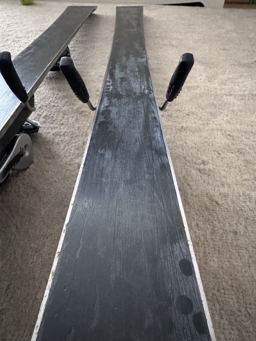 Używane narty Elan Integra 140cm