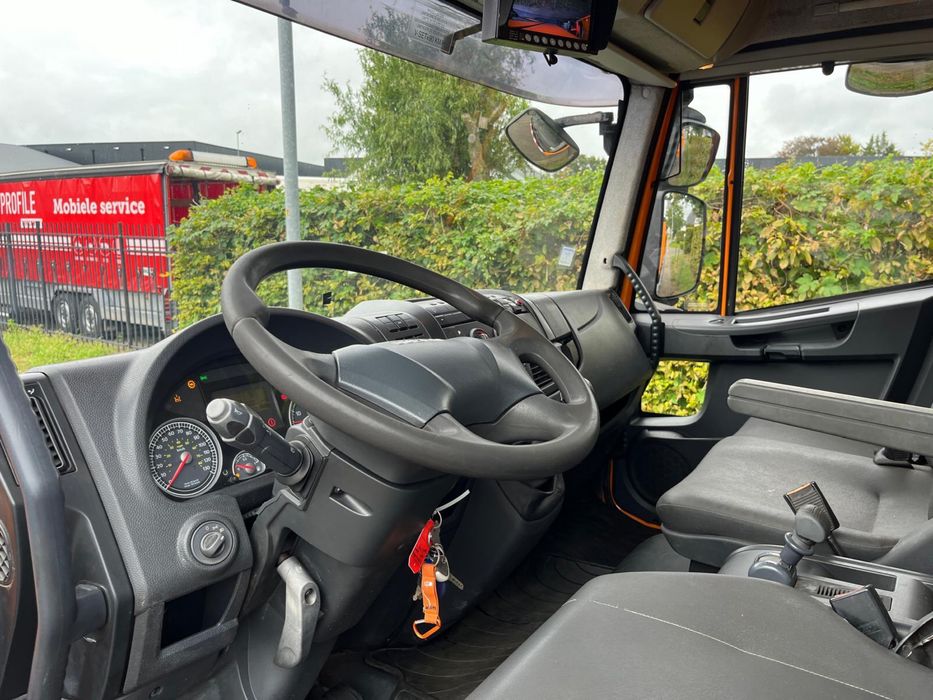 IVECO EUROCARGO 19Ton 250cv GRUA BASCULANTE SÓ 100.000KM  OPORTUNIDADE