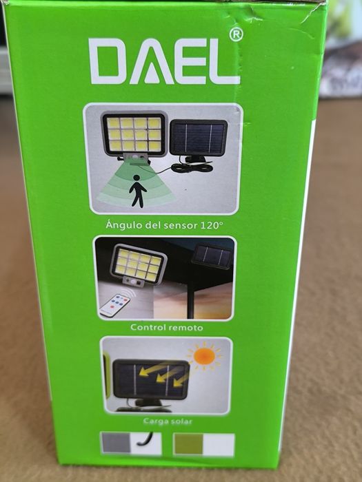 Lâmpada de parede solar LED com sensor de movimento