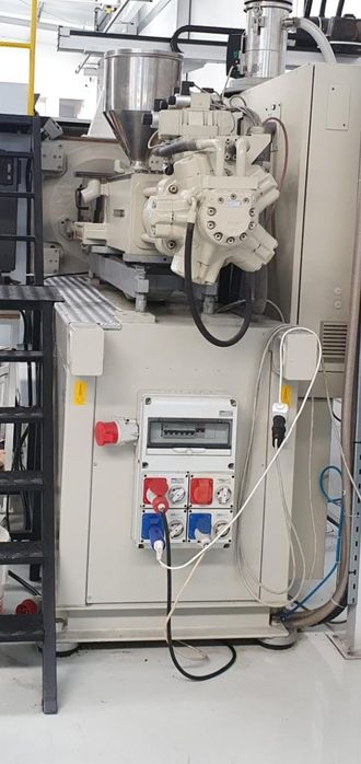 Máquina de injecção Negri bossi 210