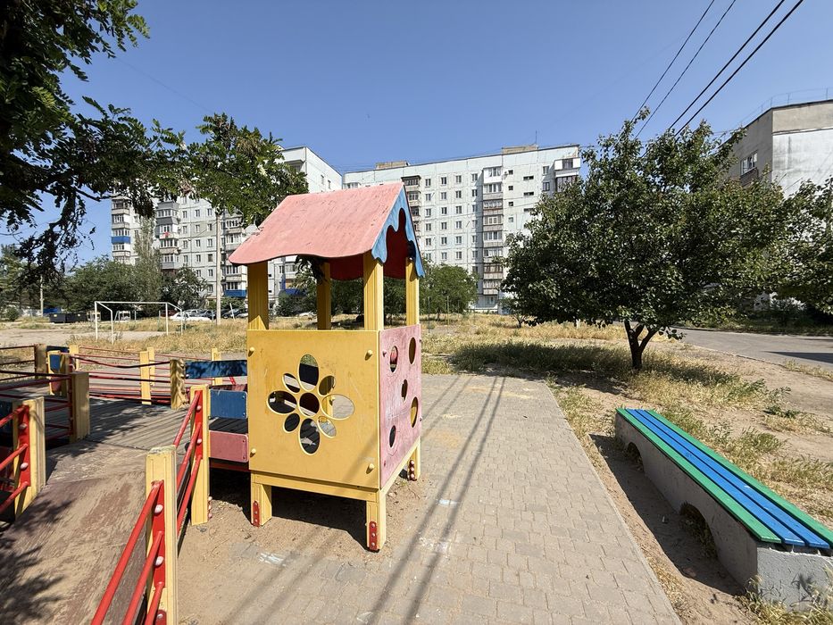 Продажа хорошей 1 ком. 2 КП, район Лески, Сертификт