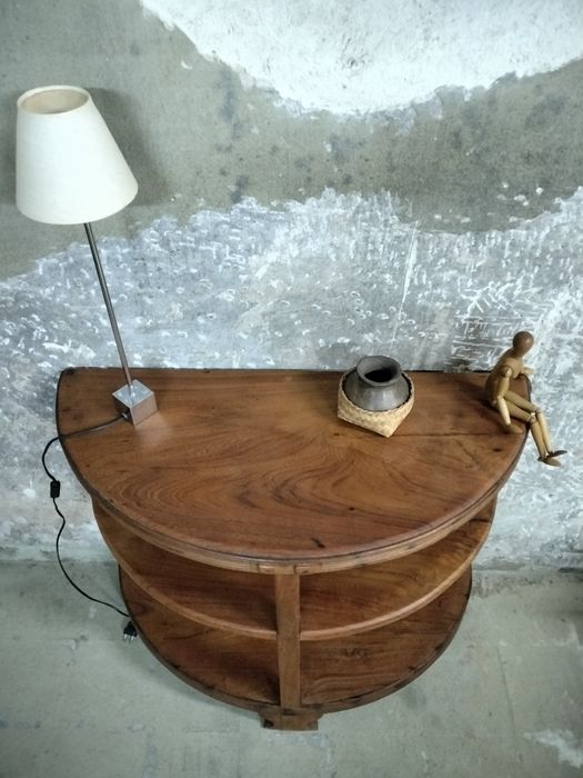 Mesa de apoio ,aparador