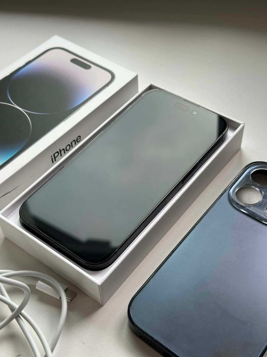 Apple iPhone 14 Pro 6 GB / 256 GB 5G czarny ESIM / USA / GWARANCJA
