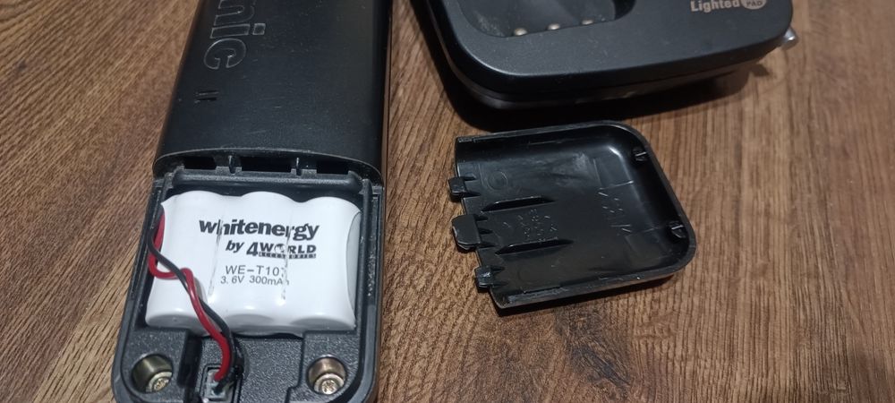 Telefon bezprzewodowy Panasonic KX TC170-B