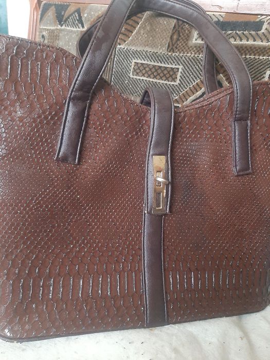 Сумочки на вибір.