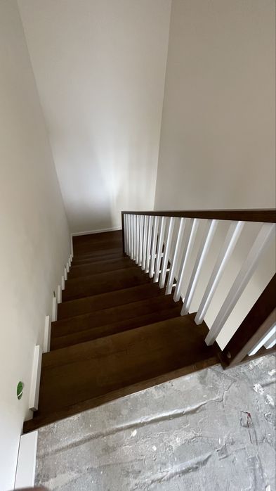 Деревʼяні сходи Обшивка сходів деревом Ясен Дуб