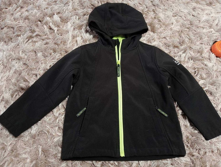 Куртка на флисе на 110 см