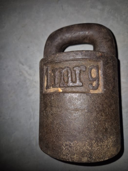 Sprzedam odważnik 10 kg stary z PRL