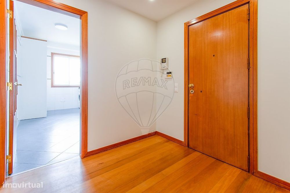 Apartamento T2 para arrendamento