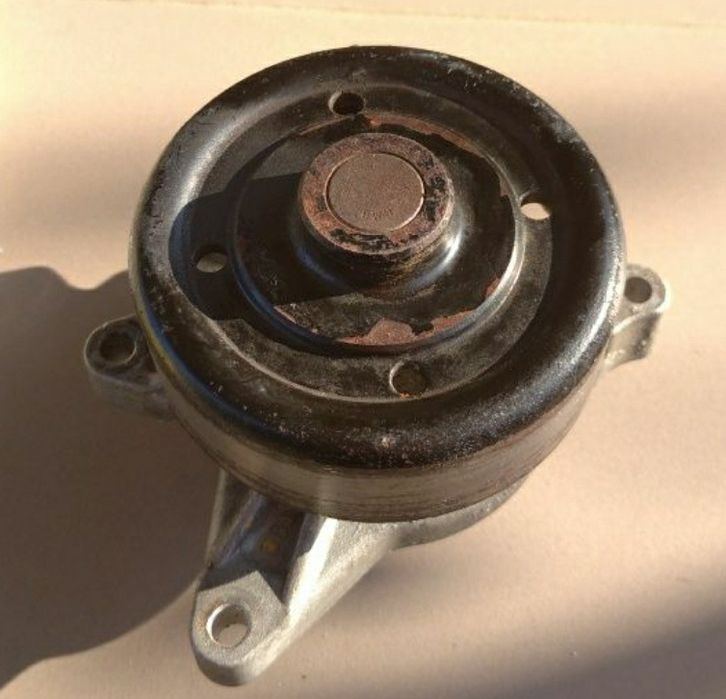 Водяной насос б/у Mitsubishi, Skoda,VW,Toyota,Daewoo.